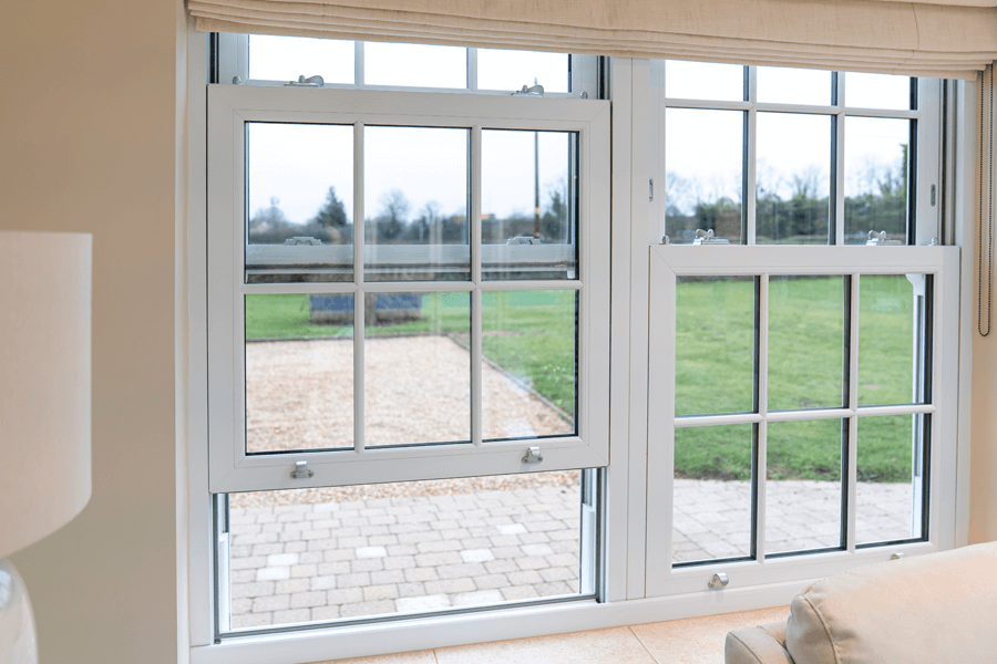 Tilt-In Cleaning, Ground Floor Bay with vertical sliding sash windows